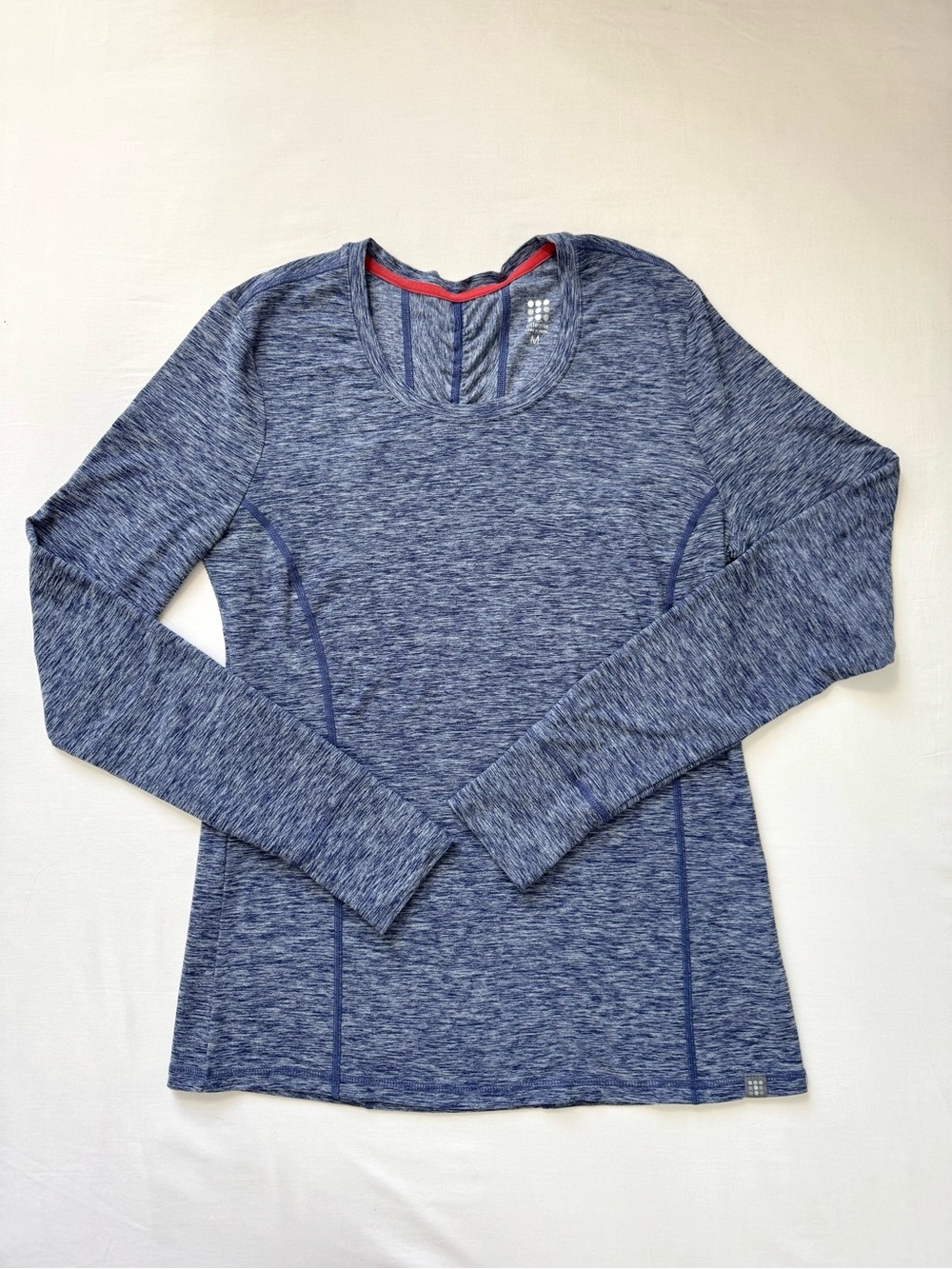 Title Nine Grace Long Sleeve Top Women’s Medium Blue Purple Thumbholes Stretch